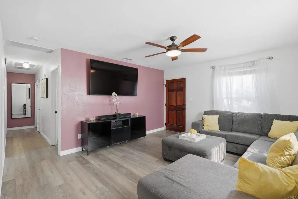 https://cdn.realtyfeed.com/cdn/127/306687915/ab69e2167b5e66d9e3dad75b813b06f2.webp