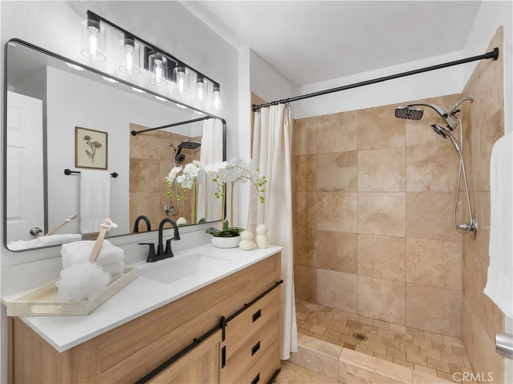 https://cdn.realtyfeed.com/cdn/127/306687944/ae1aa9bb88a0428f69dd70cdee57f34f.webp