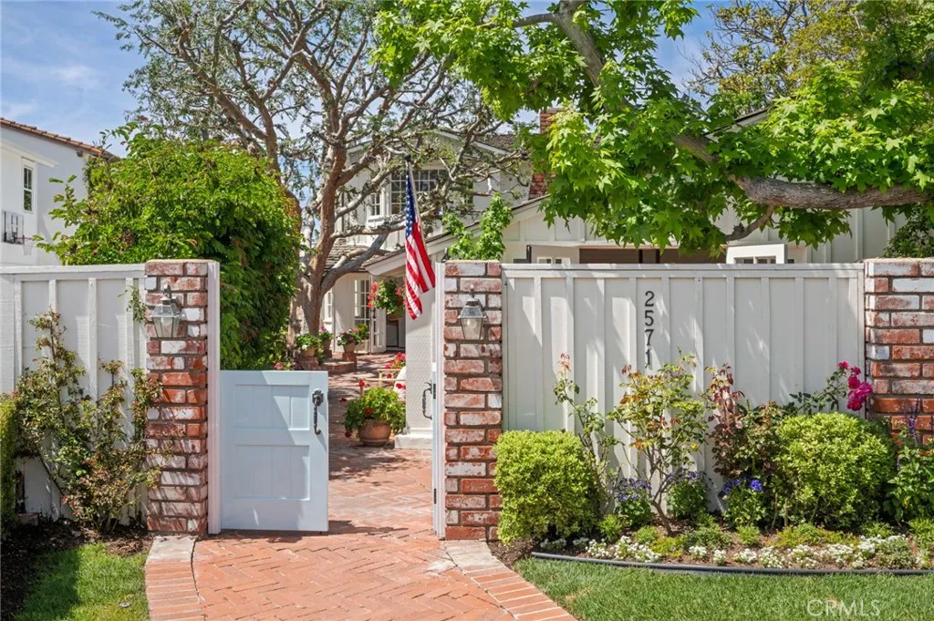 Newport Beach, CA 92663