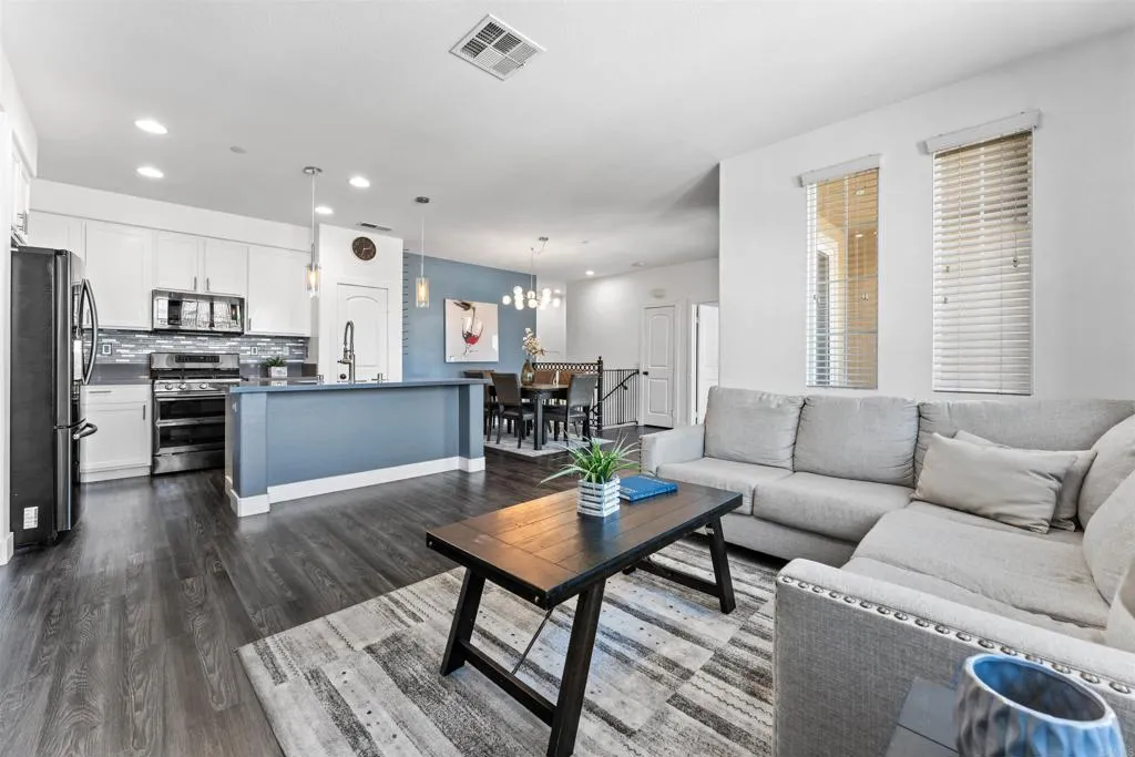 Photo #11: PTP2602682 Listing: Photo #11