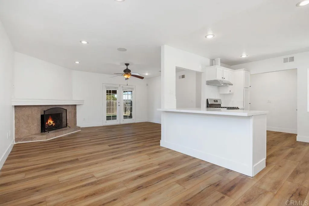 https://cdn.realtyfeed.com/cdn/127/306688041/7597d22a88426d113e603b5dbe285b66.webp