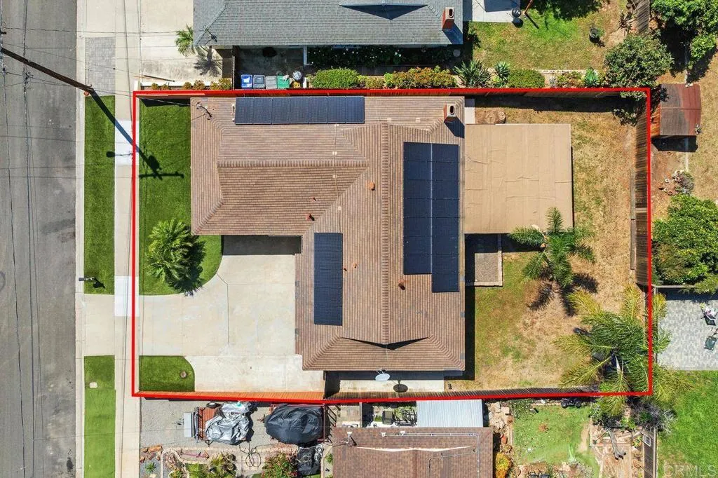 https://cdn.realtyfeed.com/cdn/127/306688041/c5aa618a46a821a5abc9c13c38eb18d1.webp