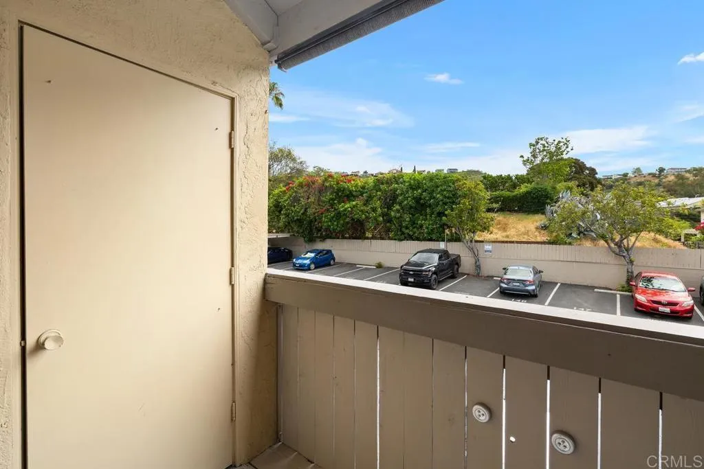 https://cdn.realtyfeed.com/cdn/127/306688101/5dc0958f5312d3849019fc65e89e0c6b.webp