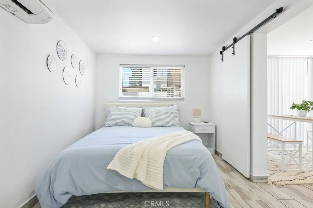 Photo #19: TR26076439 Listing: Photo #19