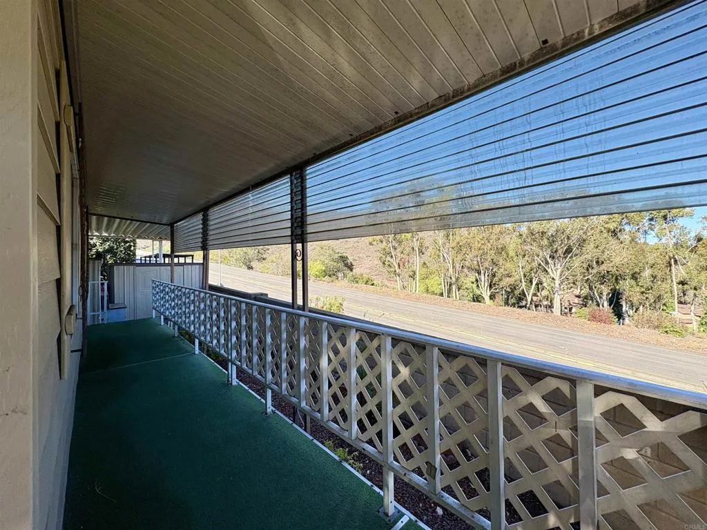 https://cdn.realtyfeed.com/cdn/127/306688195/9e3221837782147647cd1819db9cc7c6.webp