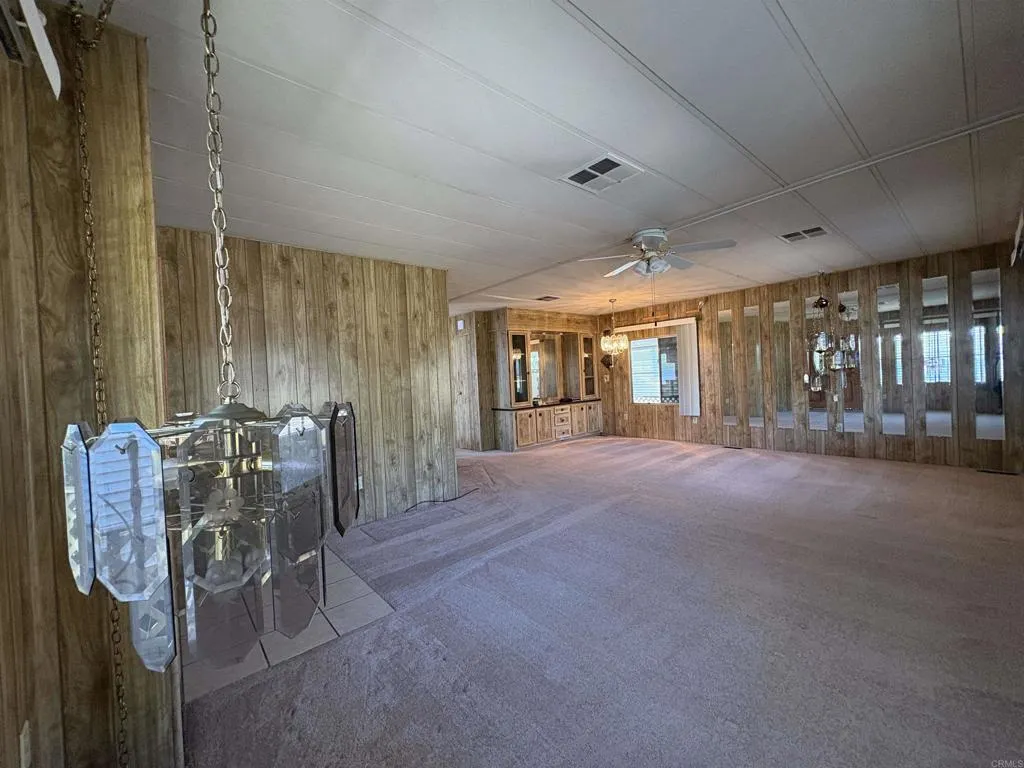 https://cdn.realtyfeed.com/cdn/127/306688195/d6e0edd5702521c39913b2ddc9db308f.webp