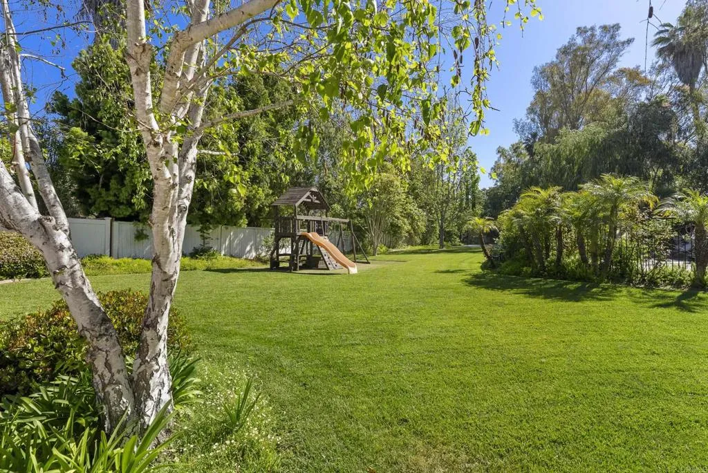 https://cdn.realtyfeed.com/cdn/127/306688202/c375d05163236a85ab7dd56990e1f1f3.webp