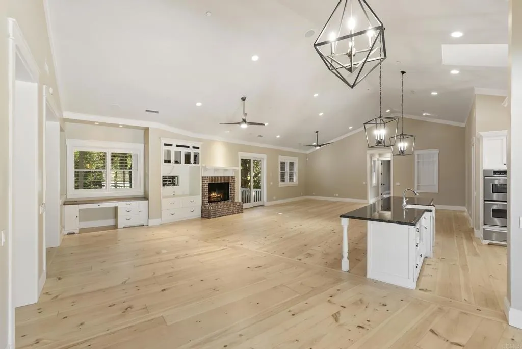 https://cdn.realtyfeed.com/cdn/127/306688202/c5a367a5749f760c270d26d47ce3784e.webp