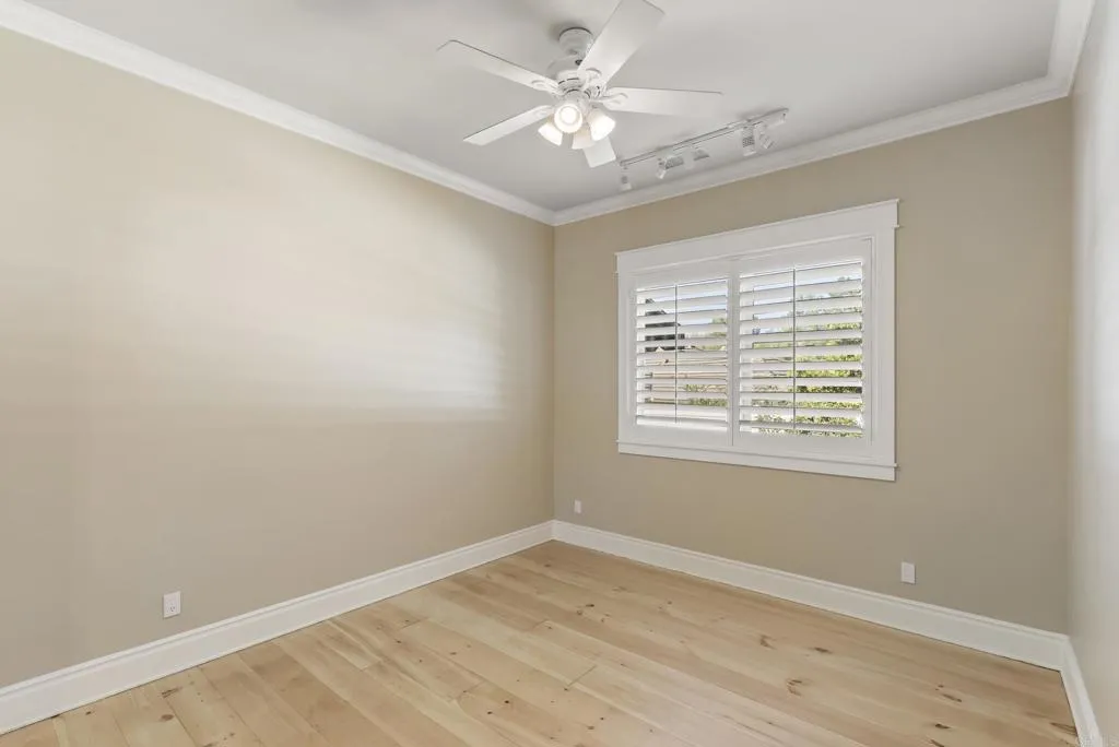 https://cdn.realtyfeed.com/cdn/127/306688202/e4f9d8143b29356cf55a42c5bdaf6223.webp