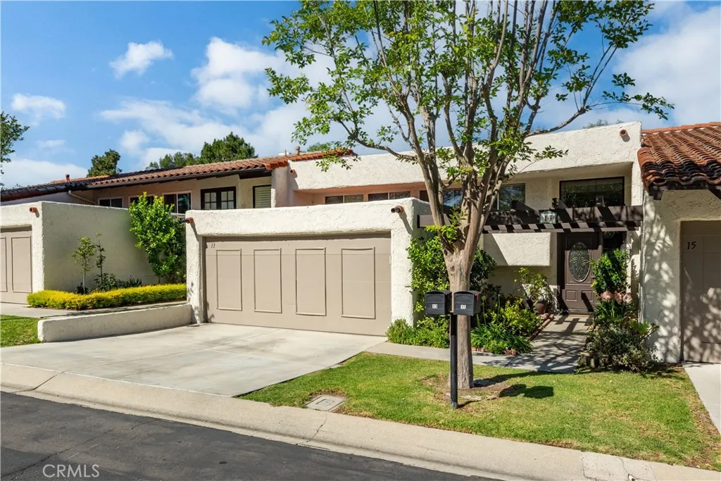 Rolling Hills Estates, CA 90274