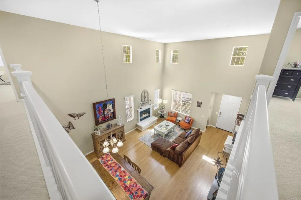 https://cdn.realtyfeed.com/cdn/127/306688265/46e139152fae50f9f5d13a6a143bc5bb.webp