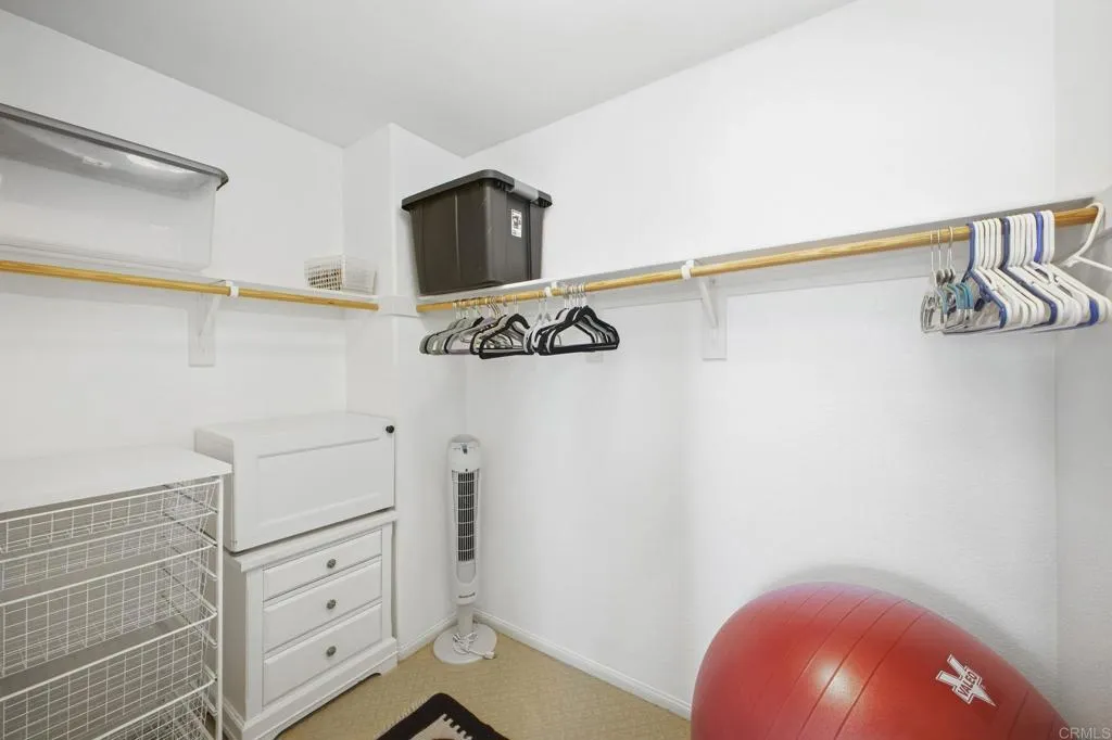 https://cdn.realtyfeed.com/cdn/127/306688265/488e88bd918c9e790bd0e255a22a3f54.webp