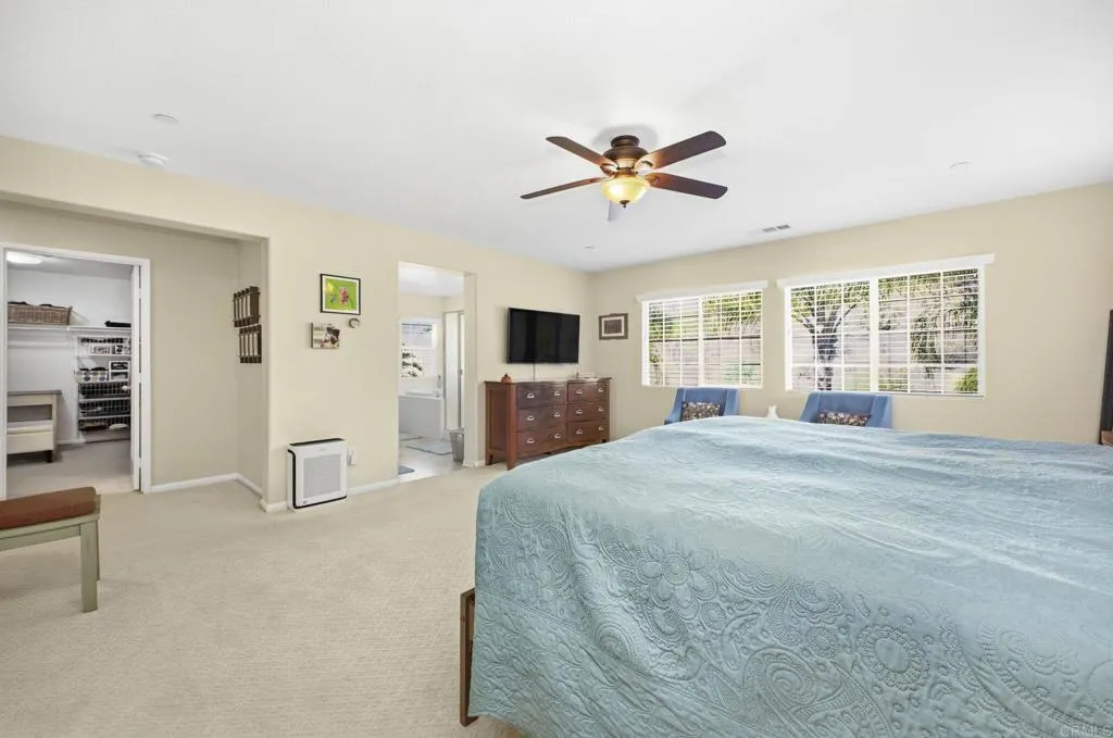 https://cdn.realtyfeed.com/cdn/127/306688265/c72d723c7ba1dee61fcd6a658c036518.webp