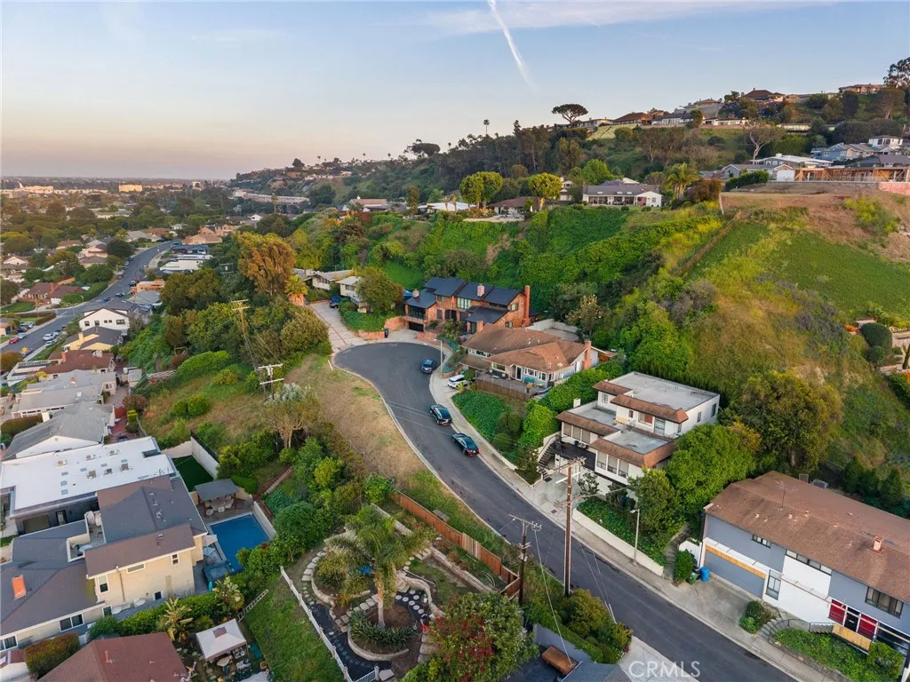 5261 Weatherford Dr, Los Angeles, CA 90008 - Photo 3 of 28, Los Angeles, CA