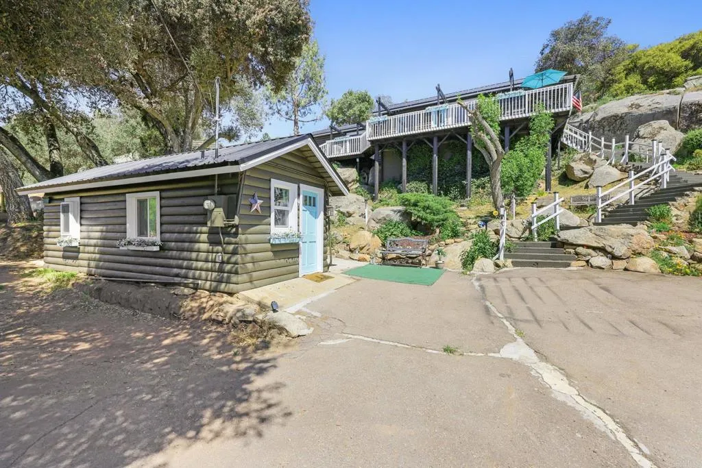 https://cdn.realtyfeed.com/cdn/127/306688334/26fd31c9d23020557251b7805070bc0c.webp