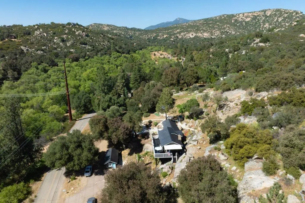 https://cdn.realtyfeed.com/cdn/127/306688334/41664d50d0e54cfaf7026ace1fa004ca.webp