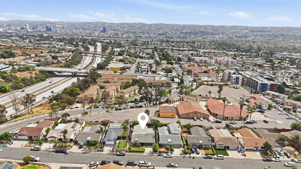 https://cdn.realtyfeed.com/cdn/127/306688336/918ab20db887d899b96d94858b06bcbd.webp