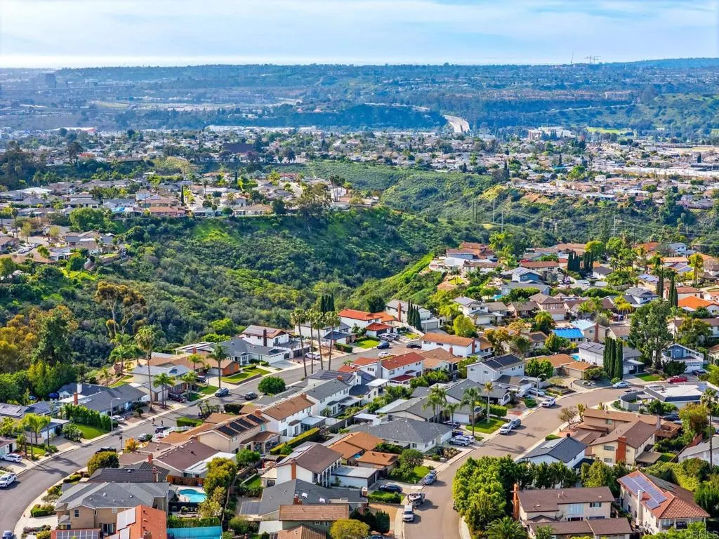 https://cdn.realtyfeed.com/cdn/127/306688368/2aad1da22e1cfcd4d9d02951af6787a5.webp