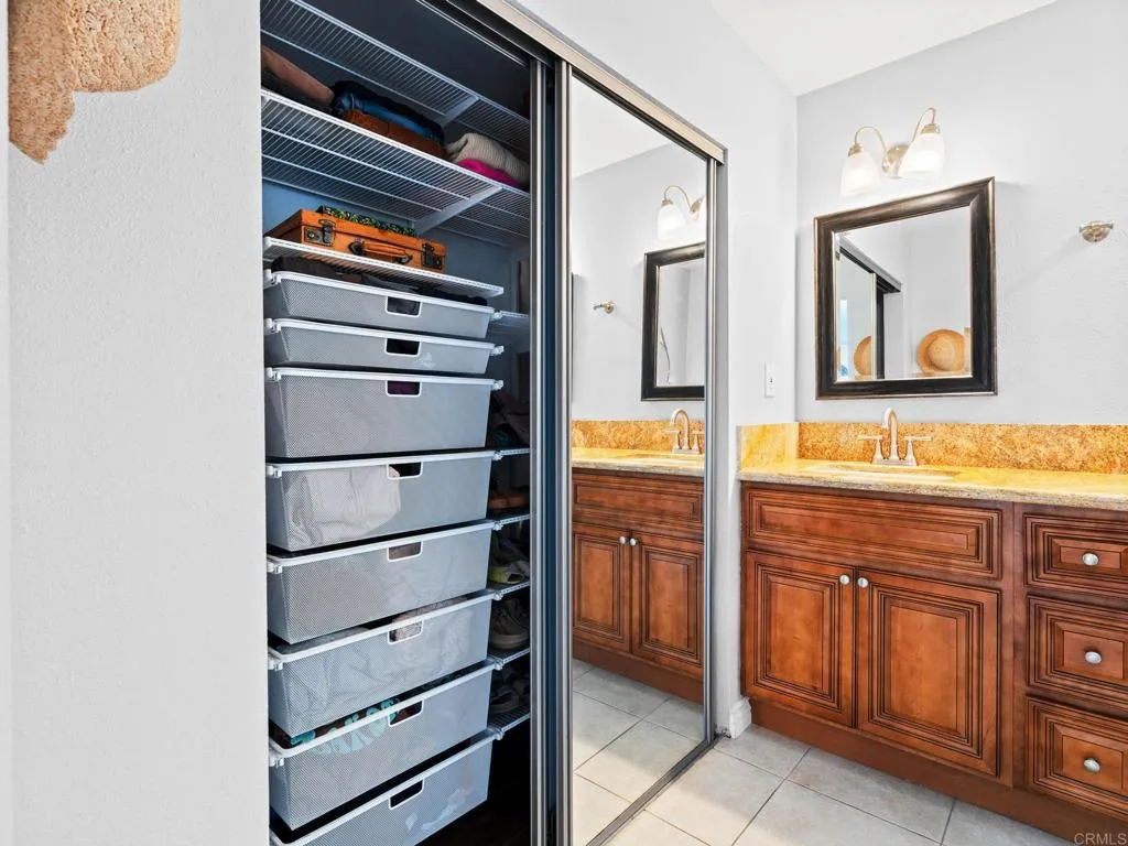 https://cdn.realtyfeed.com/cdn/127/306688368/30947fa730d9c8c817b380dc2053f4ce.webp