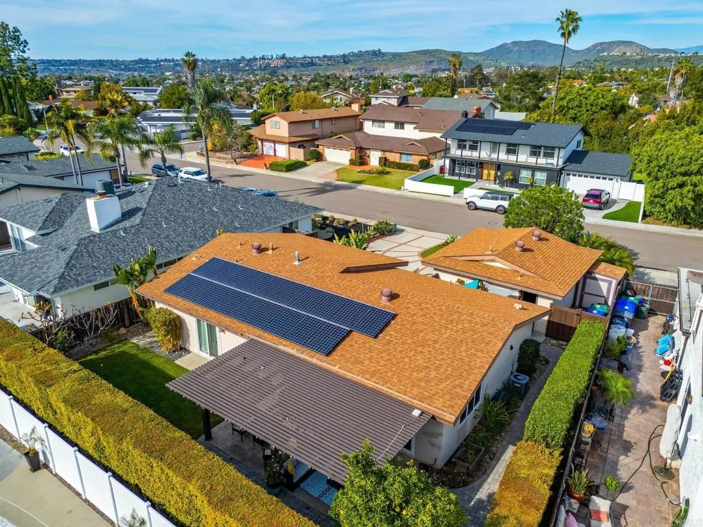 https://cdn.realtyfeed.com/cdn/127/306688368/71e2f093015a3812d6c43b58d54121b7.webp