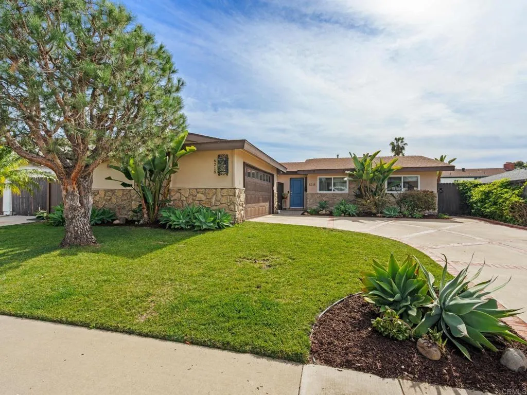 https://cdn.realtyfeed.com/cdn/127/306688368/8f575a311d85d06db113805e694a6e60.webp