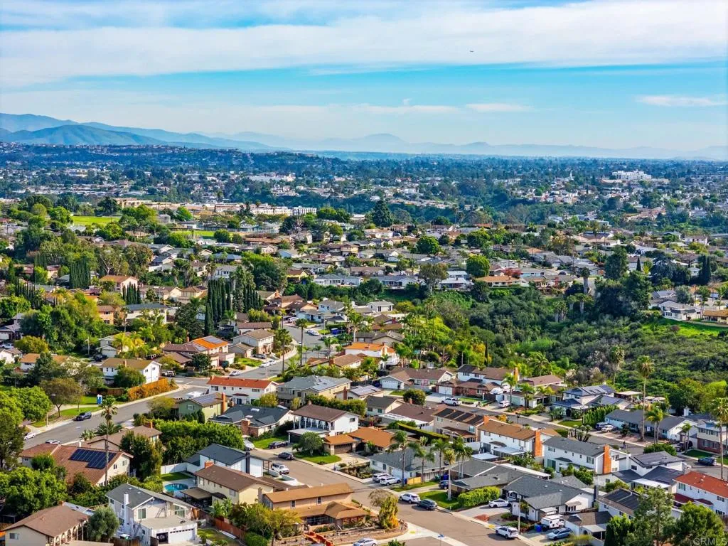 https://cdn.realtyfeed.com/cdn/127/306688368/d135e03c812b3704627925a6fe76b01e.webp