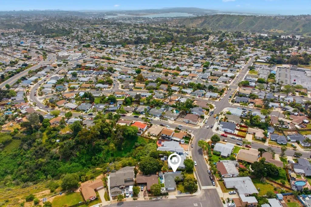 https://cdn.realtyfeed.com/cdn/127/306688373/b462ccce0a655be8e8529cc3a00cf238.webp