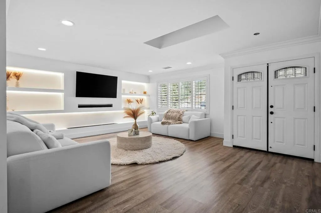 https://cdn.realtyfeed.com/cdn/127/306688469/3602a1be9d23edd5fa80bacbbf075415.webp
