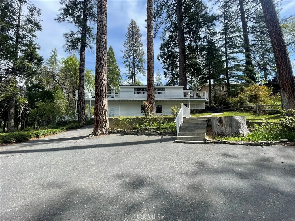 Bass Lake, CA 93604