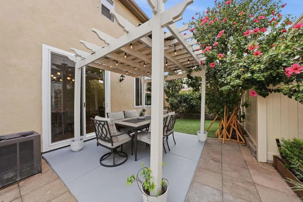 https://cdn.realtyfeed.com/cdn/127/306688501/0695a923edd213b370d53cae72426f6d.webp