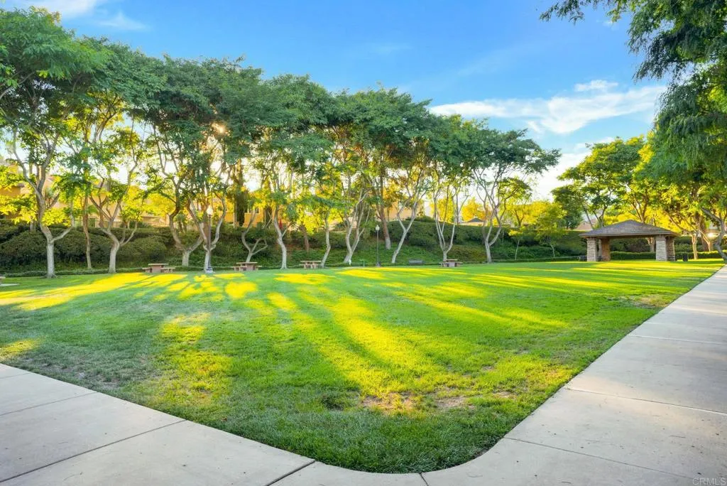 https://cdn.realtyfeed.com/cdn/127/306688501/e709a711f6ff9da1d2cfc89793daf2a5.webp