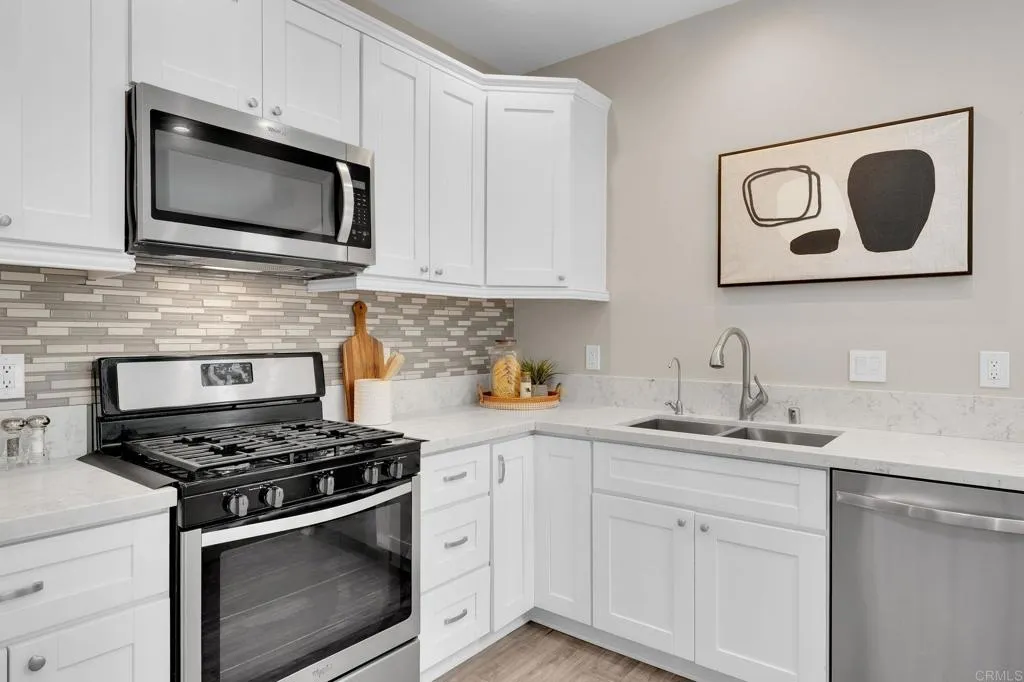 https://cdn.realtyfeed.com/cdn/127/306688548/12f6eb068698605d2ca47980e9424738.webp
