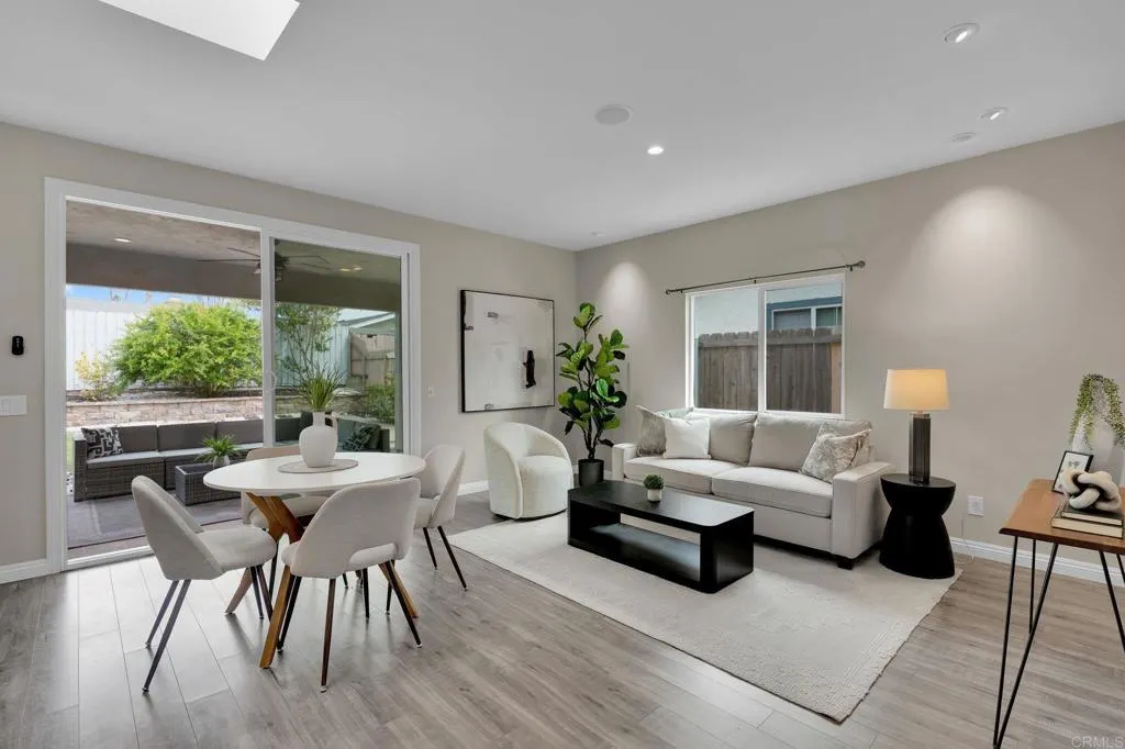https://cdn.realtyfeed.com/cdn/127/306688548/9f46df433261637c3bcf58d31600e3c0.webp