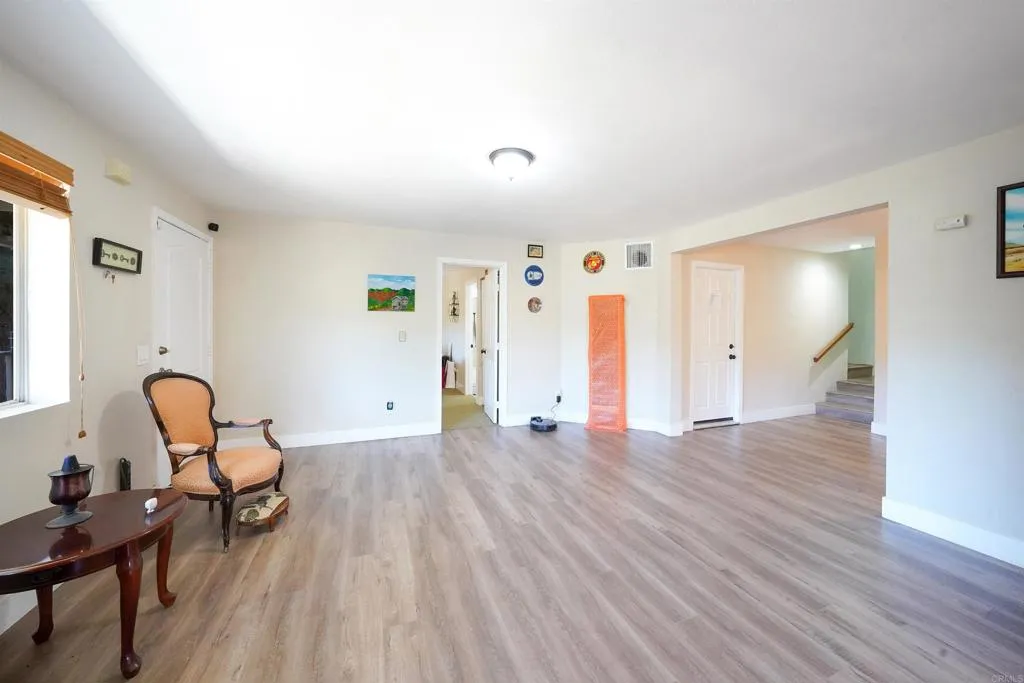 https://cdn.realtyfeed.com/cdn/127/306688568/5ae955cf5923f8b238216702fc969fd1.webp