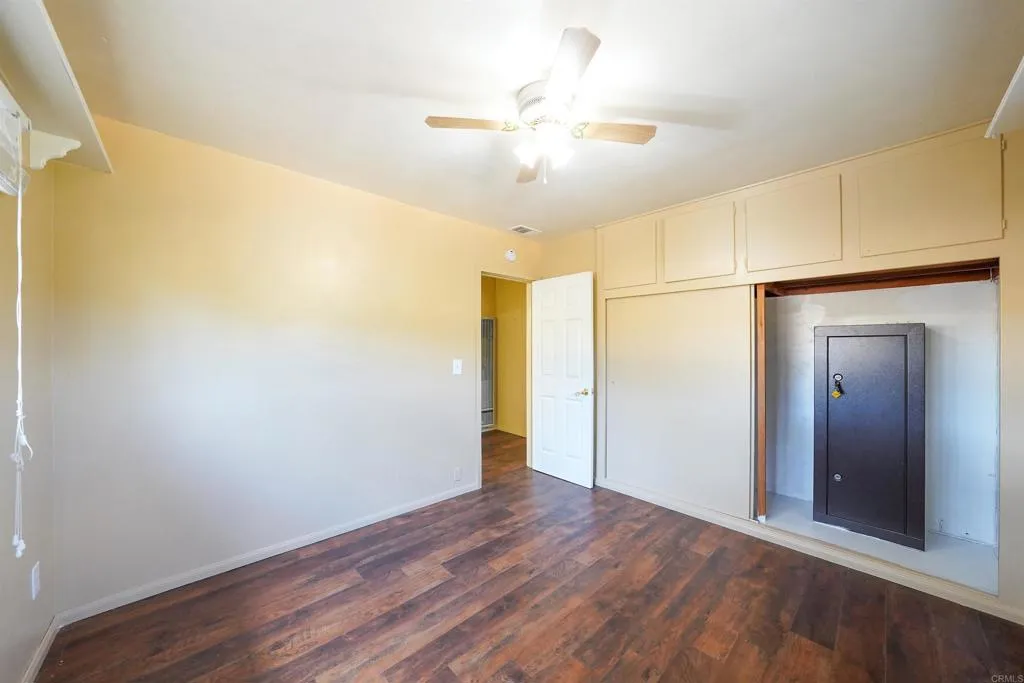https://cdn.realtyfeed.com/cdn/127/306688574/5ce25c17a1e112038b4102836f1ce9c7.webp