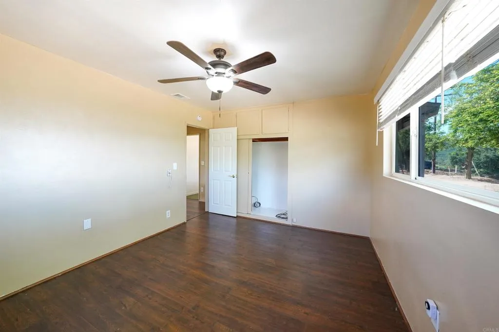 https://cdn.realtyfeed.com/cdn/127/306688574/b19457540095104cb58fc725044e86ec.webp