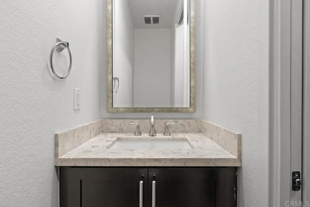 https://cdn.realtyfeed.com/cdn/127/306688576/5c76d0e6e952020161c546f49aa3813d.webp