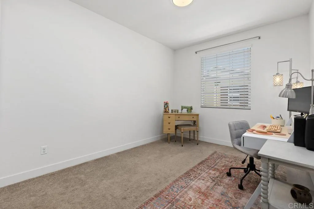https://cdn.realtyfeed.com/cdn/127/306688576/aeeecde9cd31923ac9c05166a32fde53.webp