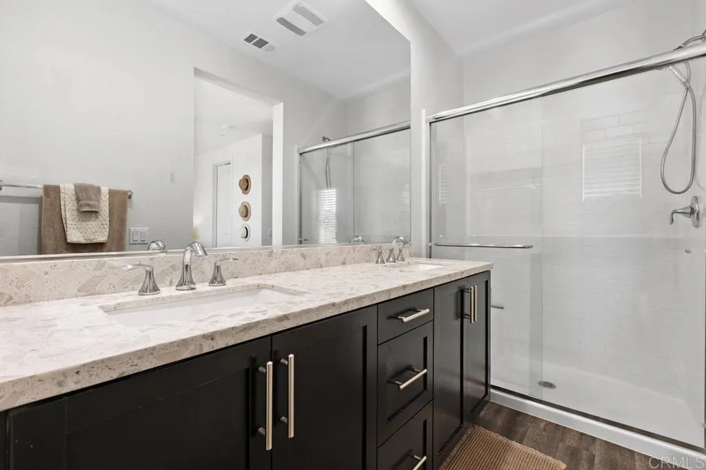 Photo #30: NDP2603463 Listing: Photo #30