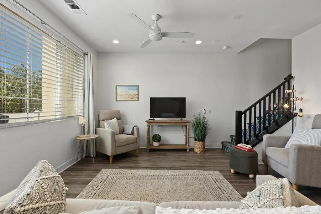 Photo #18: NDP2603463 Listing: Photo #18