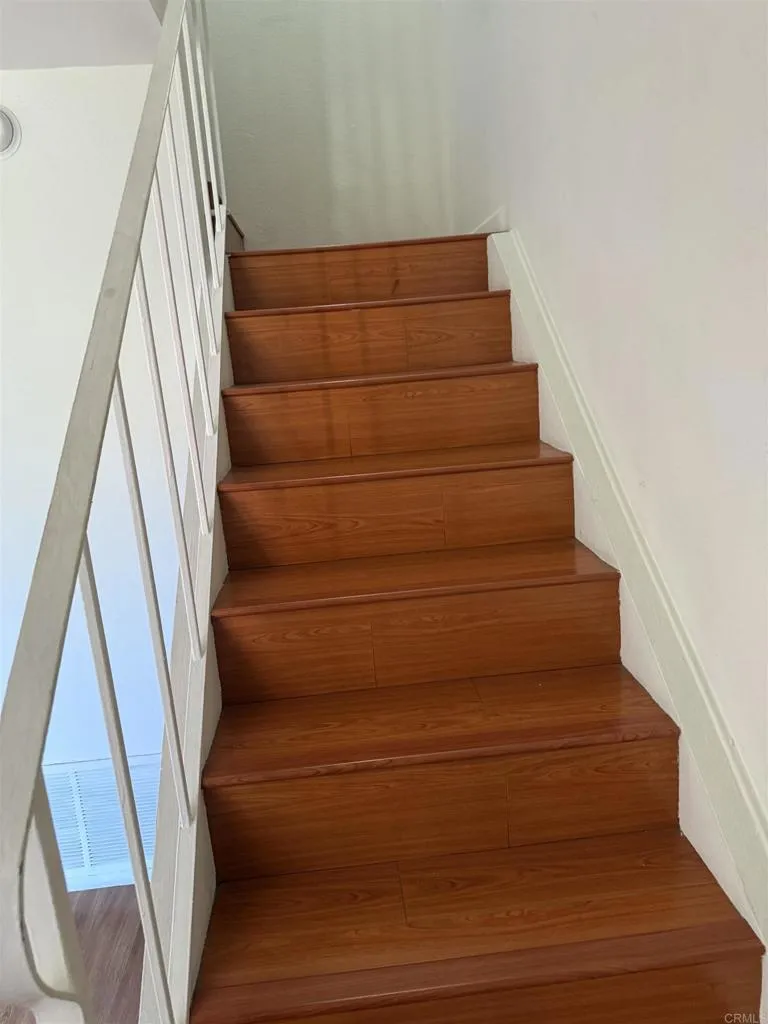 https://cdn.realtyfeed.com/cdn/127/306688585/54bee6d8e55cf55033c7bfceeabdd6d4.webp