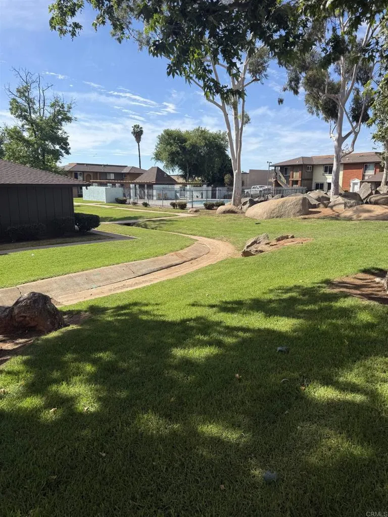 https://cdn.realtyfeed.com/cdn/127/306688585/d82b8c112b8b589b53ec778cd6b0184f.webp