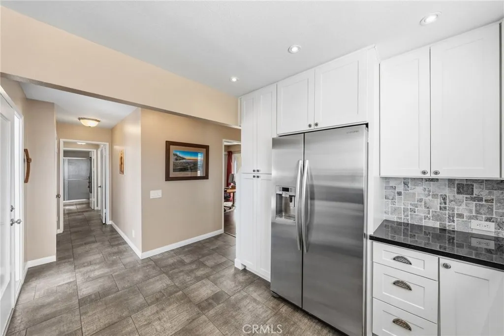 https://cdn.realtyfeed.com/cdn/127/306688629/7bf49d1957717a8f24732bad20d98677.webp
