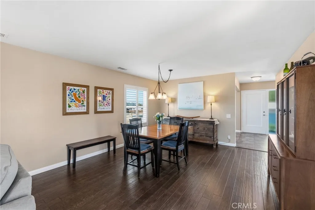 https://cdn.realtyfeed.com/cdn/127/306688629/7e3f046573cbe7a06ed54f6557562f20.webp