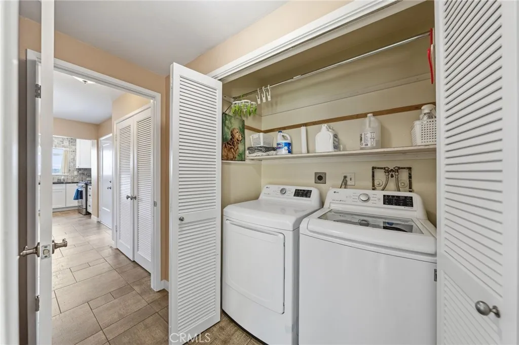 Photo #27: SW26076625 Listing: Photo #27