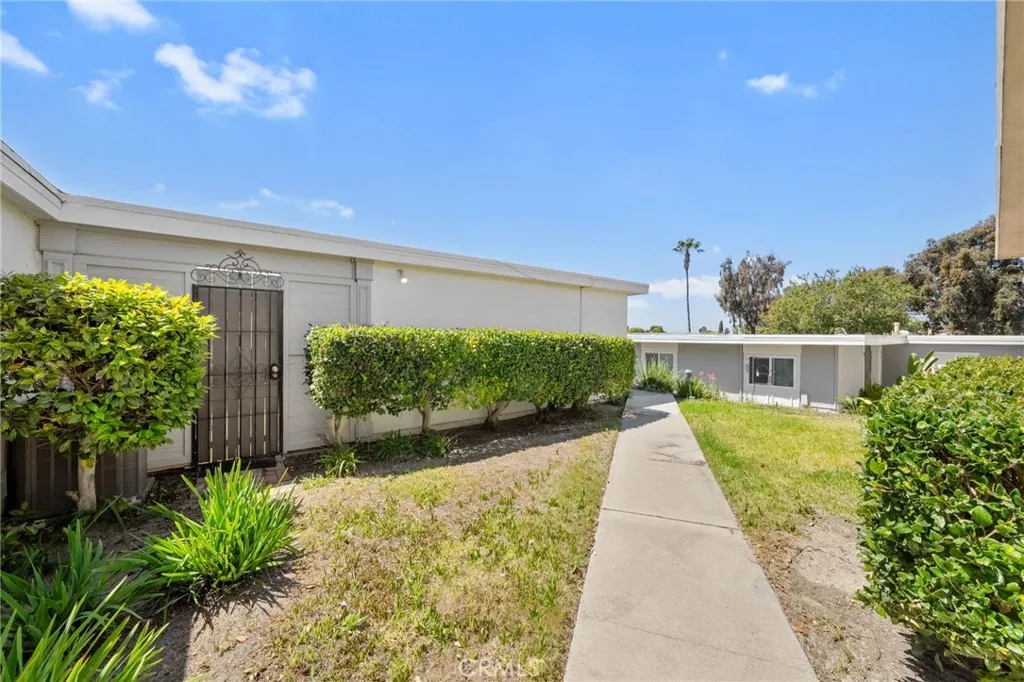 https://cdn.realtyfeed.com/cdn/127/306688629/b0e3cd5a64eceb7fa72ab4e4c315bbdc.webp