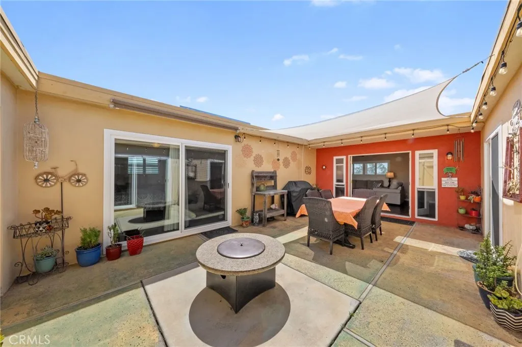 https://cdn.realtyfeed.com/cdn/127/306688629/b9fe8283fdc16566314e3ccf447512ca.webp