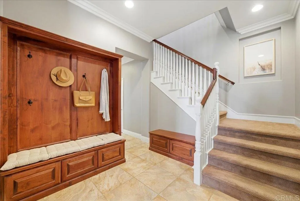 https://cdn.realtyfeed.com/cdn/127/306688639/5237e03f58475eae407ff3857e368dc3.webp