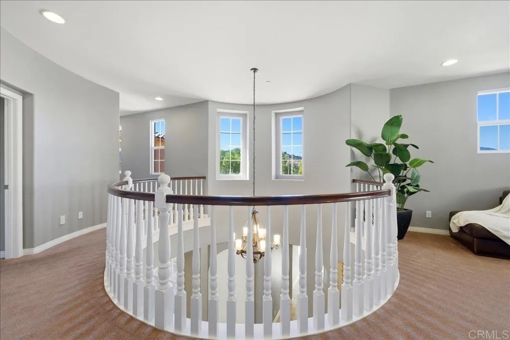 https://cdn.realtyfeed.com/cdn/127/306688639/81ab9e1ff5b9bea020354021aa81f779.webp