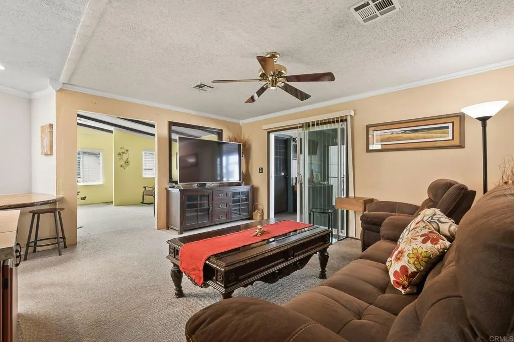 https://cdn.realtyfeed.com/cdn/127/306688818/1163a2707e6de60ef700cc8365045236.webp